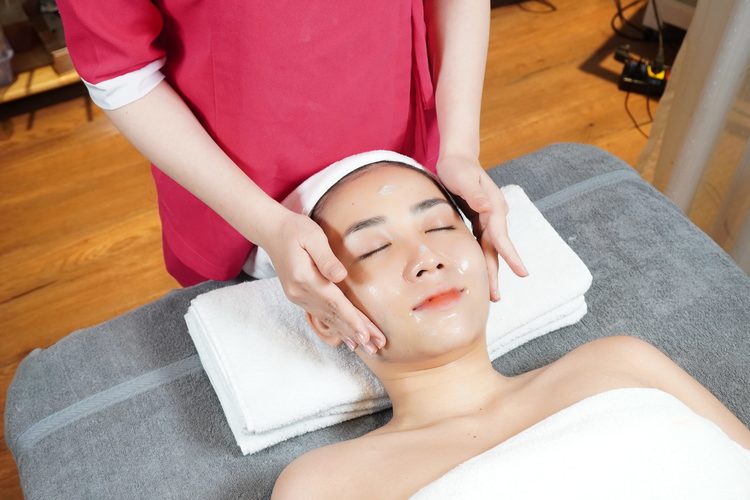 Bạn sẽ được học về những kỹ năng, thao tác để phục vụ khách hàng