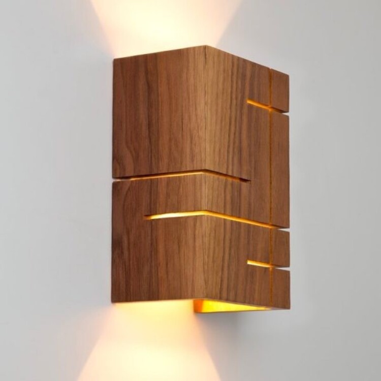 Đèn gỗ ốp tường