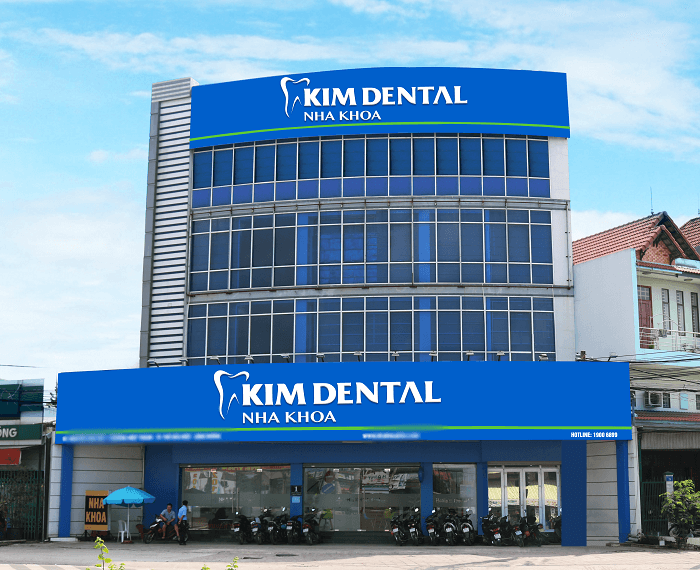 Màu sắc thường được dùng cho thiết kế biển hiệu nha khoa đó là màu xanh nhạt