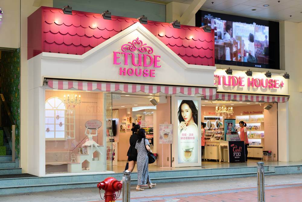 Thiết kế mặt tiền cửa hàng phong cách Bazaar