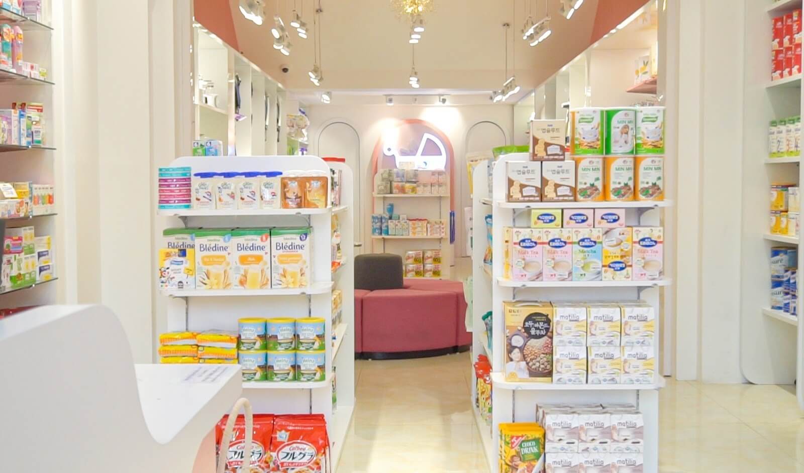 thiết kế cửa hàng bỉm sữa