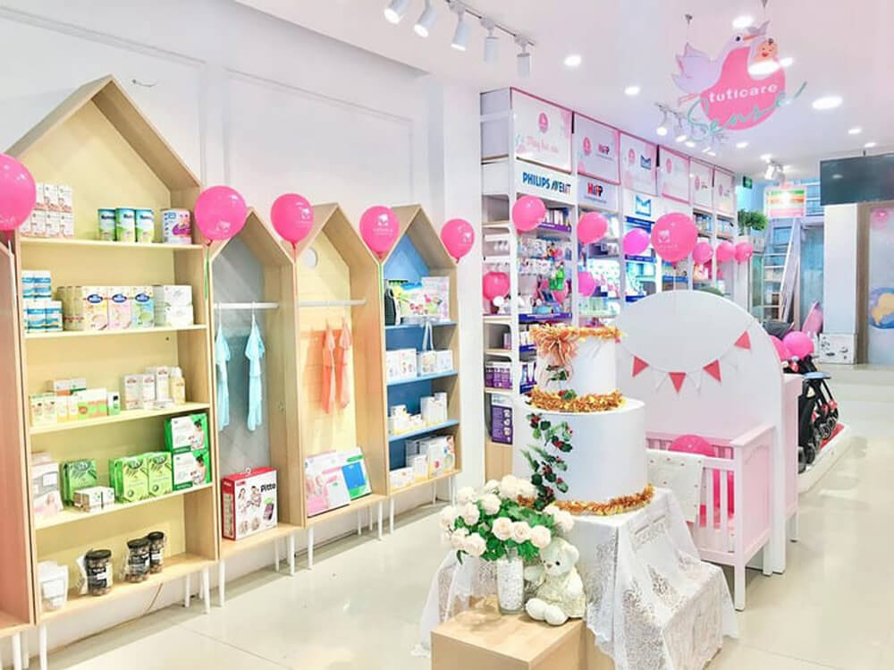 mẫu thiết kế shop mẹ và bé Pendecor