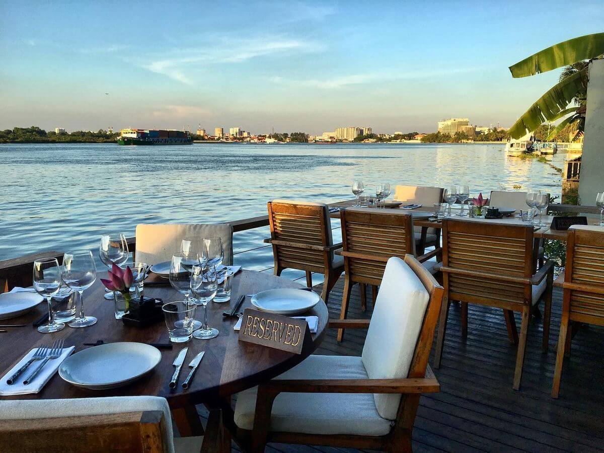 thiết kế nội thất nhà hàng chuyên nghiệp Pendecor
