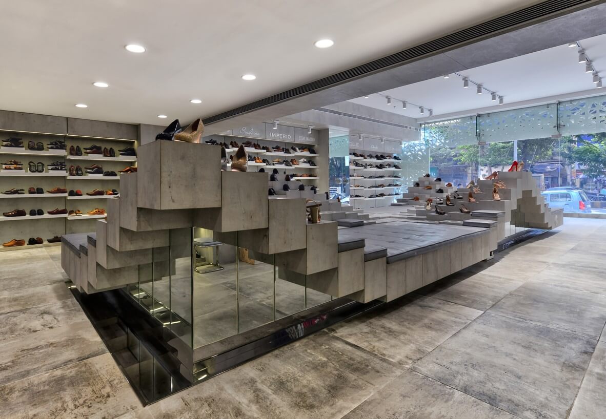 báo giá thiết kế showroom Pendecor