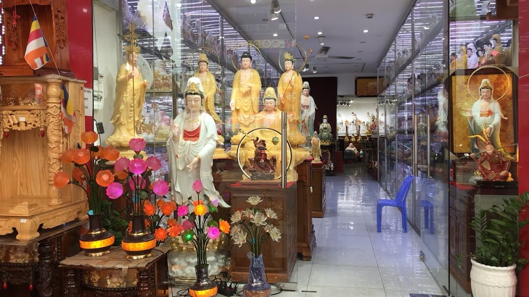thiết kế cửa hàng đồ thờ