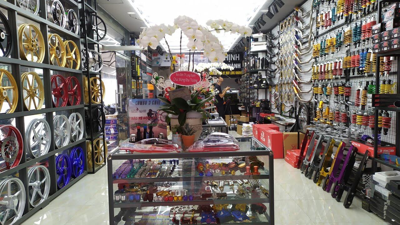 thiết kế cửa hàng bán phụ tùng Pendecor