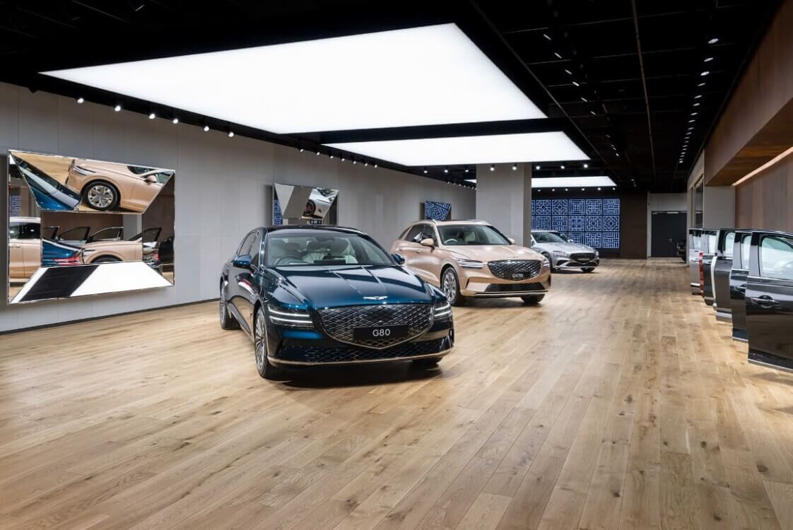 thi công showroom