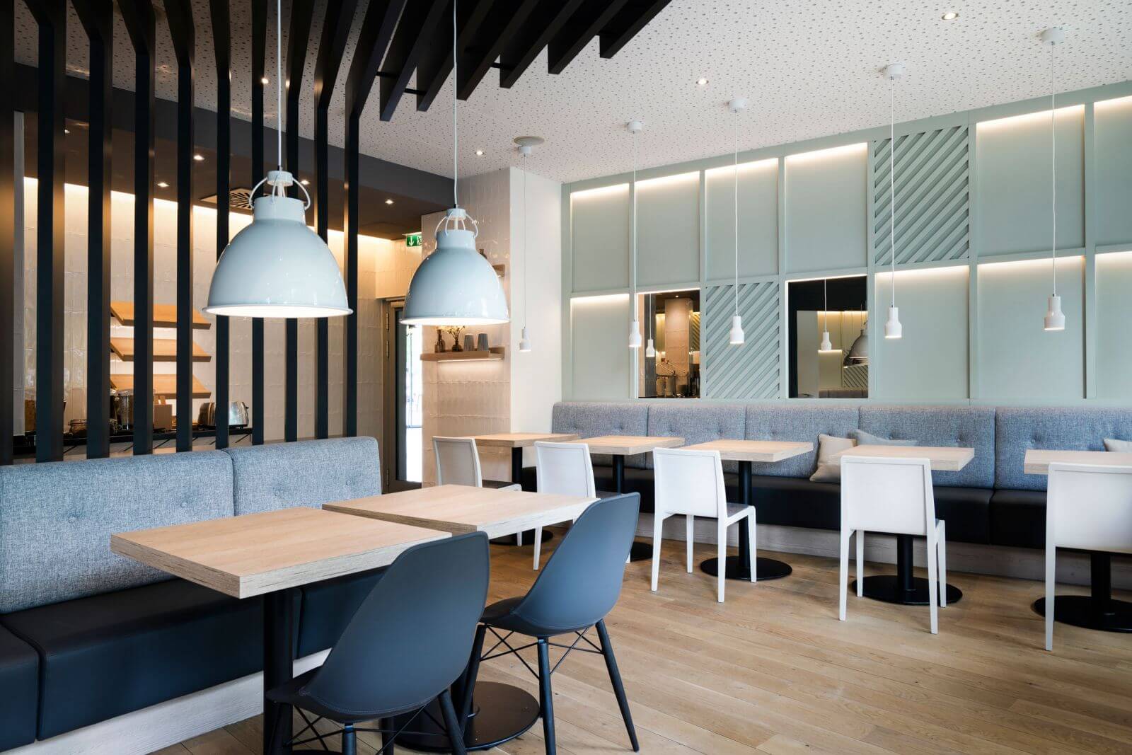 thi công thiết kế quán cafe Pendecor