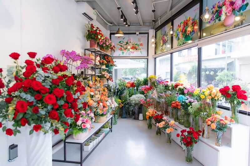 mở cửa hàng hoa tươi Pendecor