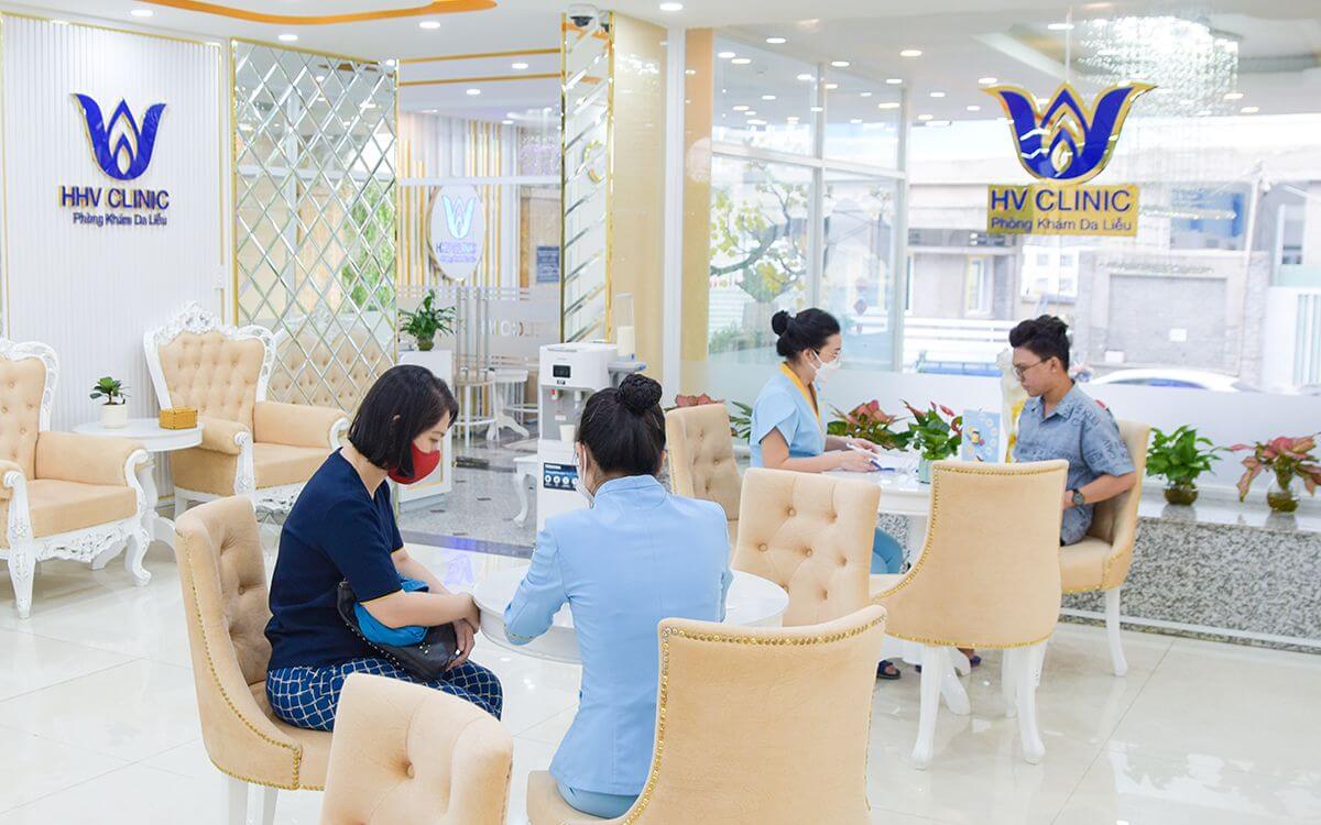 mẫu phòng khám đẹp Pendecor